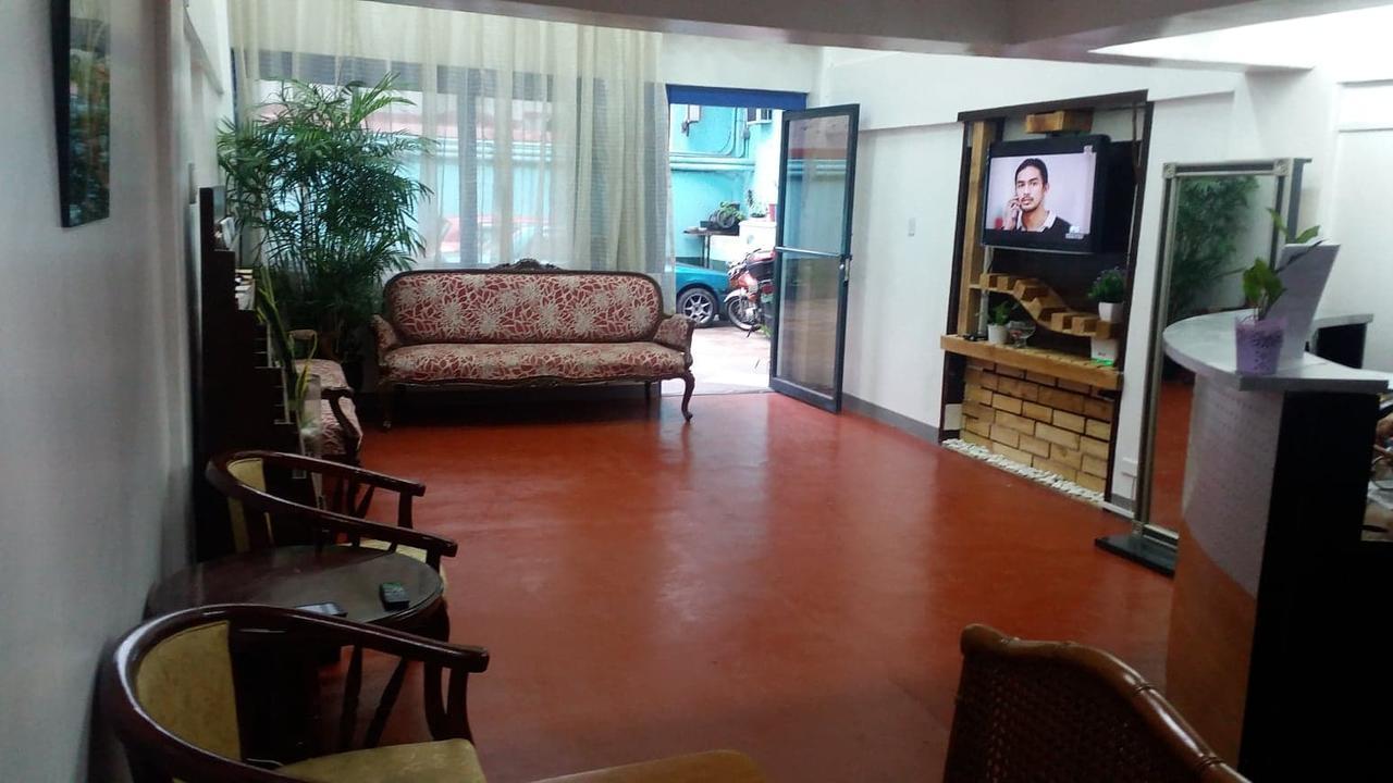 Airport Travelodge Manila Paranaque City Exterior photo